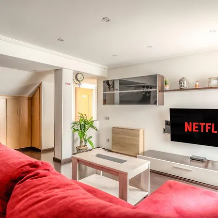 Nuevo 8 Minutos Ayuntamiento, 10 Catedral, Wifi