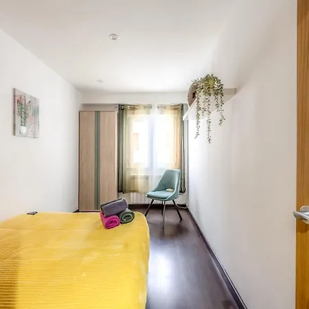 Apartment Nuevo 8 Minutos Ayuntamiento, 10 Catedral, Wifi Oviedo