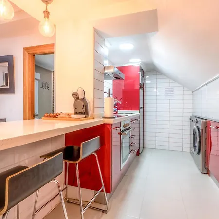 Apartment Nuevo 8 Minutos Ayuntamiento, 10 Catedral, Wifi