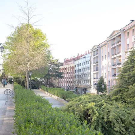 Nuevo 8 Minutos Ayuntamiento, 10 Catedral, Wifi