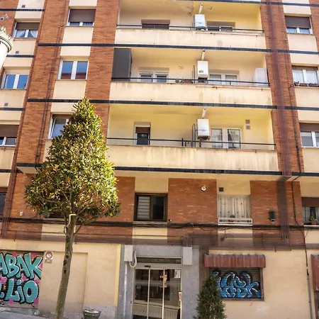 Apartment Nuevo 8 Minutos Ayuntamiento, 10 Catedral, Wifi